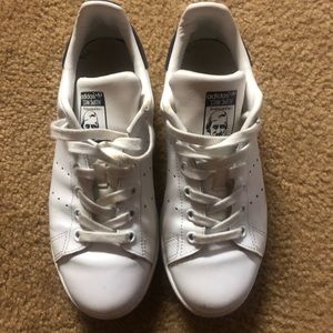 Navy and white adidas Stan smiths